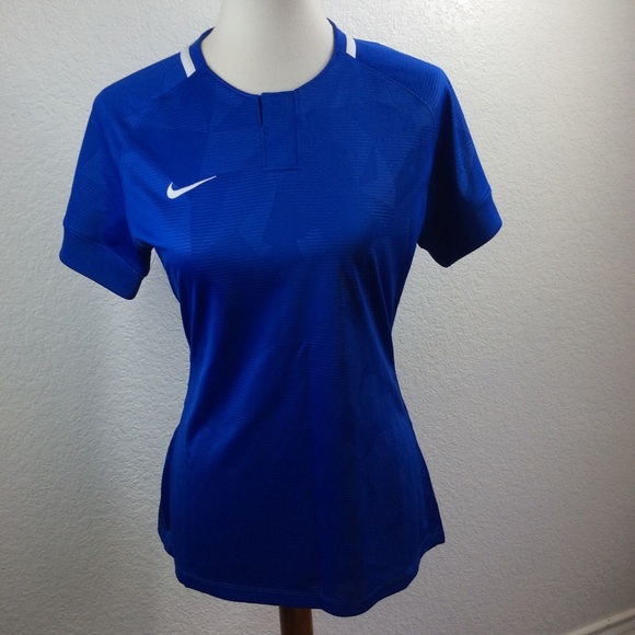 Nike Tops - Womens blue Nike top